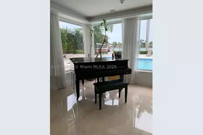 1670 Daytonia, Miami Beach, FL 33141 - Photo 15