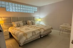5401 Collins, Miami Beach, FL 33140 - Photo 31