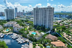 2000 Island, Aventura, FL 33160 - Photo 29