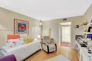 2000 Island, Aventura, FL 33160 - Photo 17
