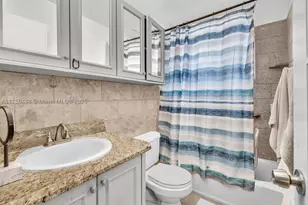 2631 NE 214th, Miami, FL 33180 - Photo 35