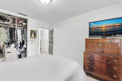 2631 NE 214th, Miami, FL 33180 - Photo 33