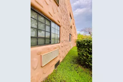 200 Azure, Miami Springs, FL 33166 - Photo 11