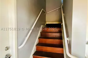 200 Azure, Miami Springs, FL 33166 - Photo 27