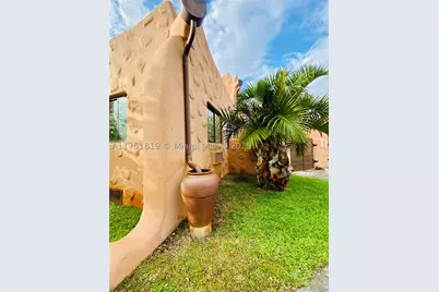 200 Azure, Miami Springs, FL 33166 - Photo 19