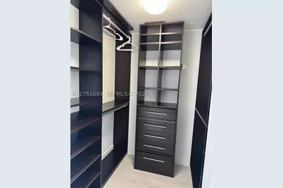 465 Brickell #2405, Miami, FL 33131 - Photo 21