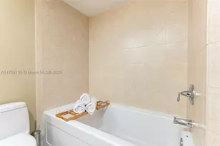 16699 Collins, Sunny Isles Beach, FL 33160 - Photo 19