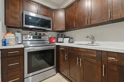 4801 NW 7th #109-16, Miami, FL 33126 - Photo 11