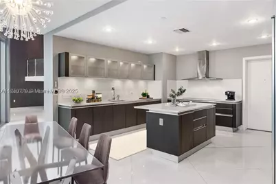 17001 Collins #4705, Sunny Isles Beach, FL 33160 - Photo 5