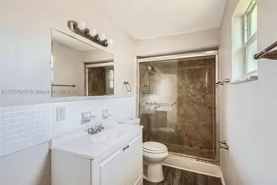 1753 NE 178th, North Miami Beach, FL 33162 - Photo 17
