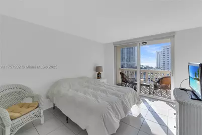 1817 S Ocean #827, Hallandale, FL 33009 - Photo 13