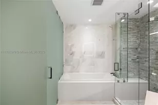 851 NE 1st, Miami, FL 33132 - Photo 21