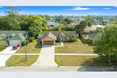 155 Kings, Royal Palm Beach, FL 33411 - Photo 5