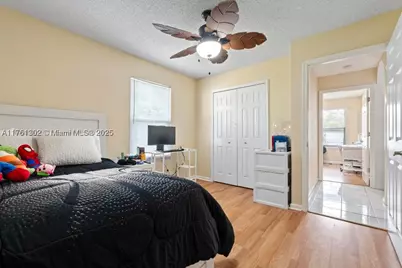 155 Kings, Royal Palm Beach, FL 33411 - Photo 31