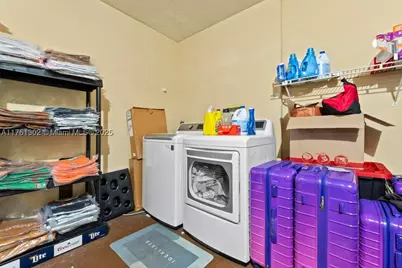 155 Kings, Royal Palm Beach, FL 33411 - Photo 33
