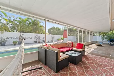 155 Kings, Royal Palm Beach, FL 33411 - Photo 35