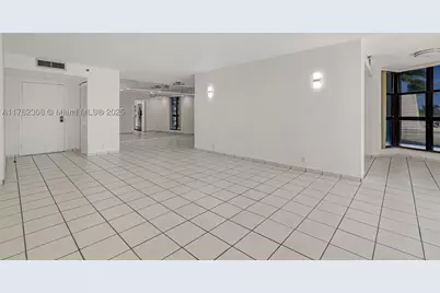 4000 Towerside #302, Miami, FL 33138 - Photo 15