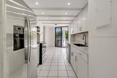 4000 Towerside #302, Miami, FL 33138 - Photo 17