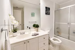 19390 Collins, Sunny Isles Beach, FL 33160 - Photo 9