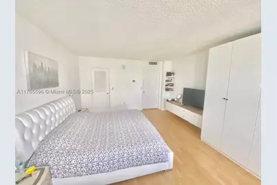 9801 Collins #8M, Bal Harbour, FL 33154 - Photo 15