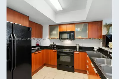 16699 Collins #3710, Sunny Isles Beach, FL 33160 - Photo 17