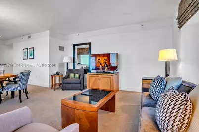 1435 Brickell #3607, Miami, FL 33131 - Photo 7