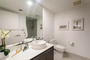 31 SE 6th, Miami, FL 33131 - Photo 7