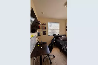 1033 SW 144th #2705, Pembroke Pines, FL 33027 - Photo 17