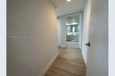 2600 E Hallandale Beach #T2202, Hallandale, FL 33009 - Photo 25
