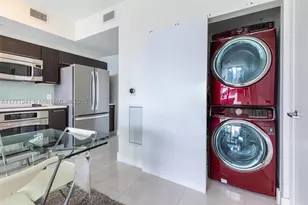 90 SW 3rd, Miami, FL 33130 - Photo 17