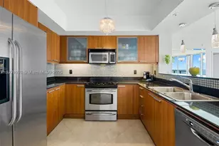 16699 Collins, Sunny Isles Beach, FL 33160 - Photo 9