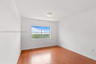 400 Kings Point, Sunny Isles Beach, FL 33160 - Photo 25