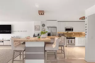 6423 Collins, Miami Beach, FL 33141 - Photo 15