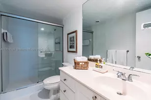 19370 Collins, Sunny Isles Beach, FL 33160 - Photo 17