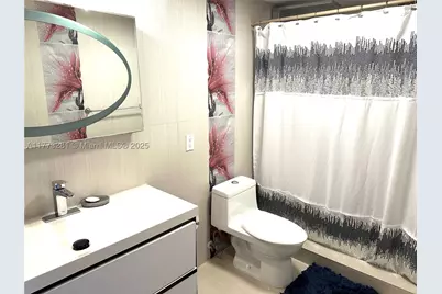 427 Golden Isles #5G, Hallandale, FL 33009 - Photo 29