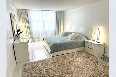 427 Golden Isles #5G, Hallandale, FL 33009 - Photo 15