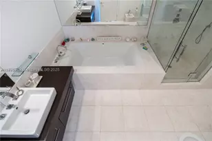 17121 Collins, Sunny Isles Beach, FL 33160 - Photo 15