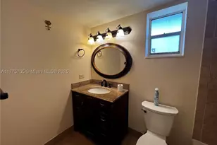 447 NE 195th, Miami, FL 33179 - Photo 5