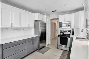 217 SE 5th, Dania Beach, FL 33004 - Photo 7
