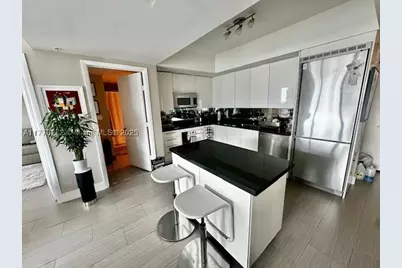 92 SW 3rd #4104, Miami, FL 33130 - Photo 3