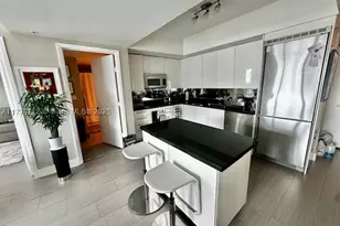 92 SW 3rd, Miami, FL 33130 - Photo 3
