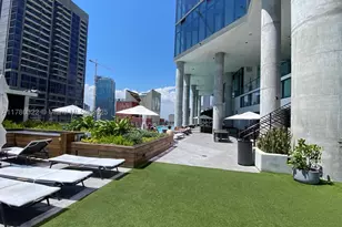 398 NE 5th, Miami, FL 33132 - Photo 17
