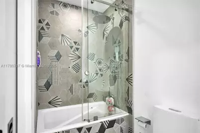 311 Poinciana #801, Sunny Isles Beach, FL 33160 - Photo 35