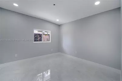 1114 SW 13th, Miami, FL 33135 - Photo 25