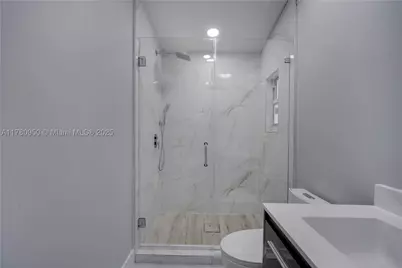 1114 SW 13th, Miami, FL 33135 - Photo 19