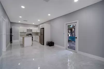 1114 SW 13th, Miami, FL 33135 - Photo 7