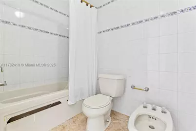 8350 SW 98 Th, Miami, FL 33156 - Photo 27
