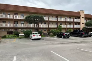 9350 Sunrise Lakes, Sunrise, FL 33322 - Photo 13