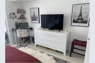 244 Biscayne #3004, Miami, FL 33132 - Photo 13