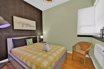 255 W 24th #136, Miami Beach, FL 33140 - Photo 5